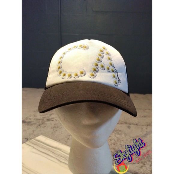 O'Neill Accessories - O'Neill Vintage Trucker Hat Mesh SnapBack Black Flowers CA Woman's Hat